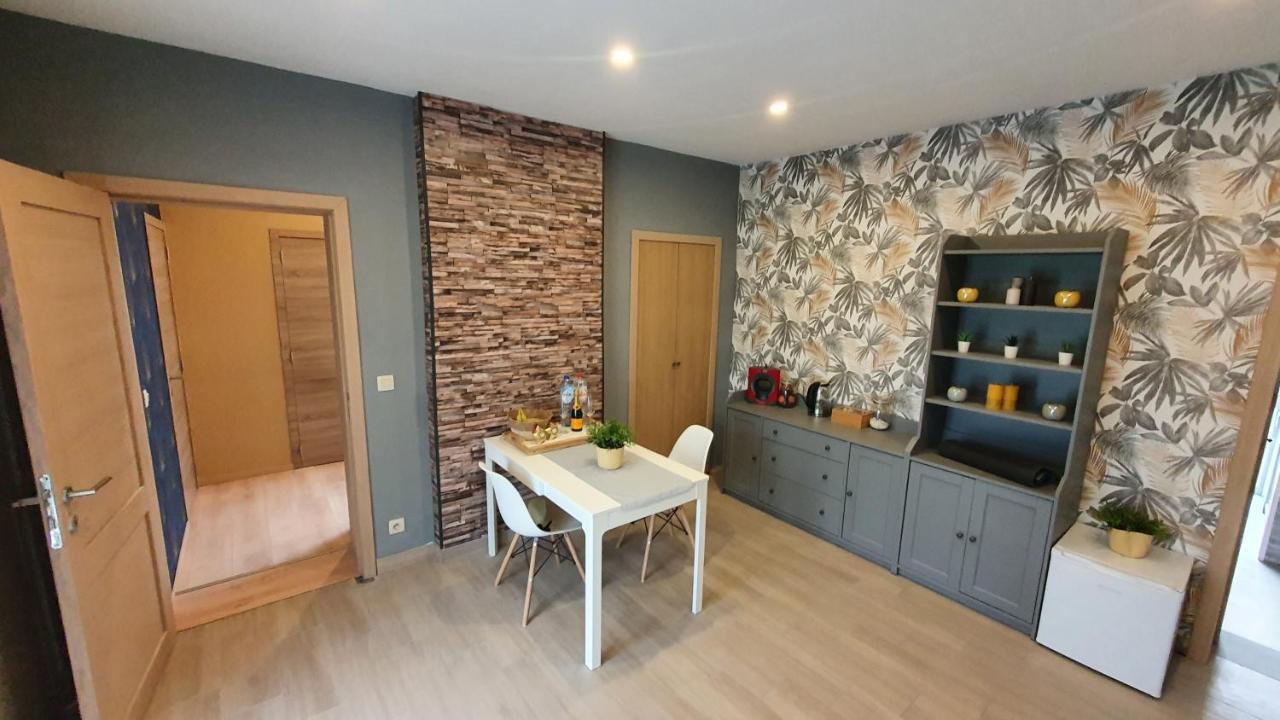 Bed'N'Bulles - Wellness Privatif Bed and Breakfast Dinant Exteriör bild